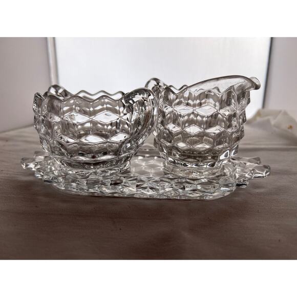 Vintage Clear Creamer and Sugar Set with Tray - Picture 3 of 9